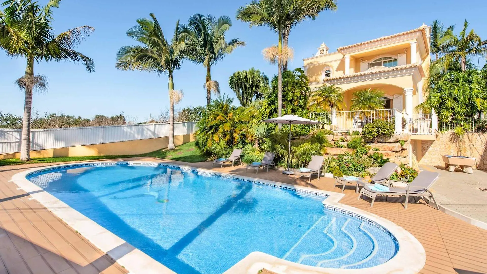 Villa Caty Catarina location